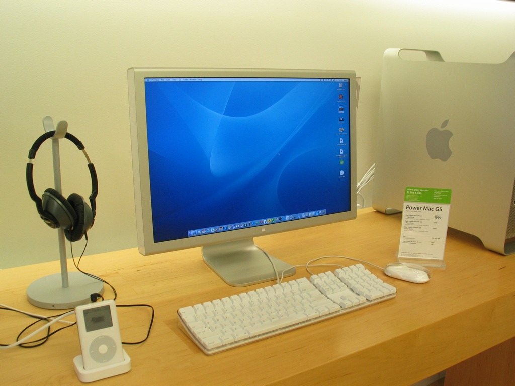 Original Apple Cinema Display — Ternus&rsquo;s first Apple project